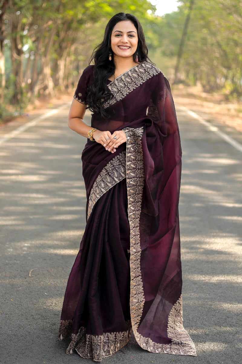 Silk Fabric Saree With Heavy Border For Party Wear